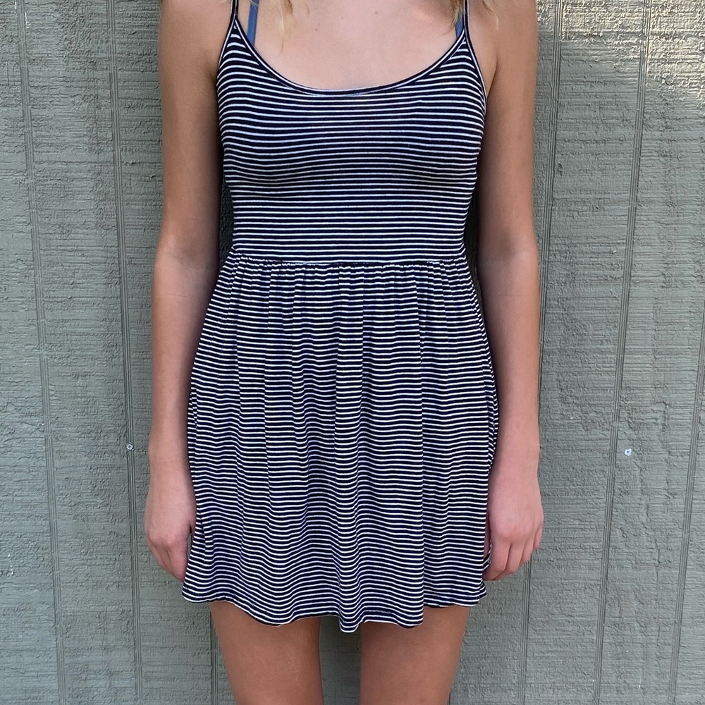 BLACK AND WHITE DRESS